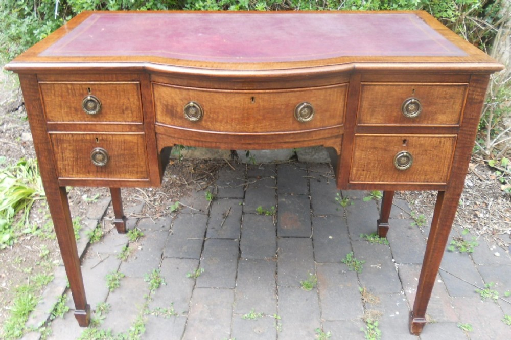 Edwardian Mahogany Ladies Writing Desk