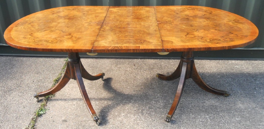 Edwardian Burr Walnut Extending Dining Table