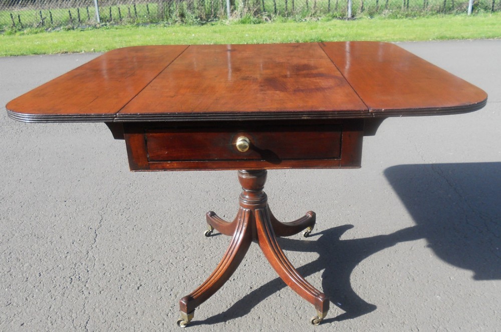 Georgian Mahogany Pedestal Dropleaf Pembroke Table 