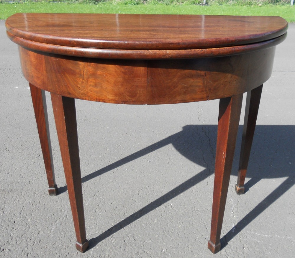 Georgian Mahogany Foldover Tea Table 