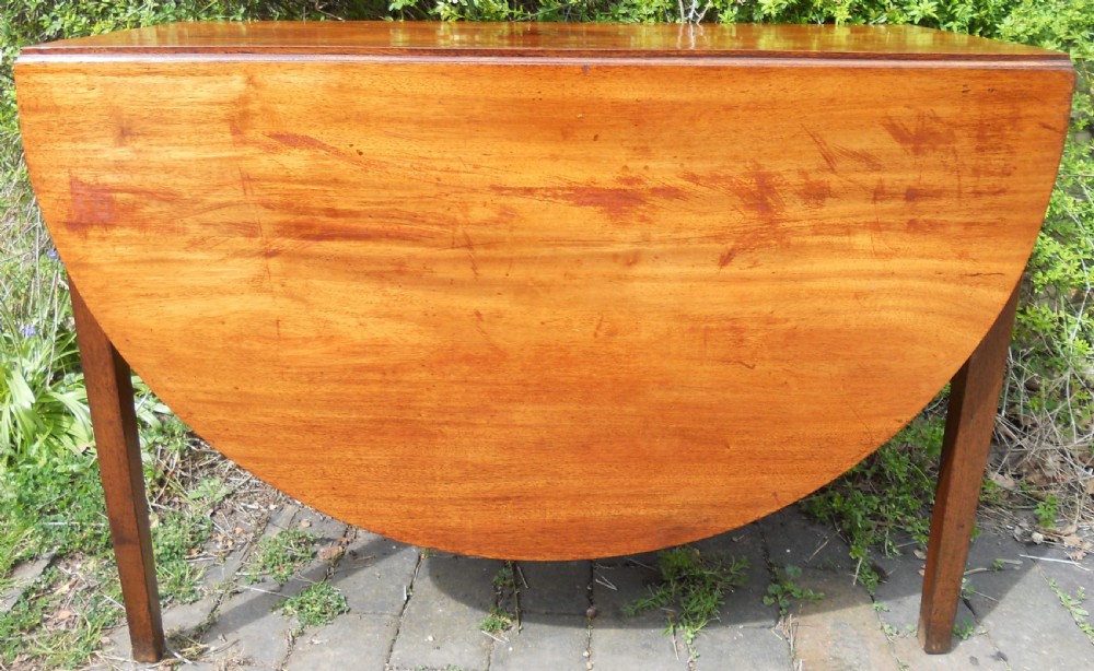 Georgian Mahogany Oval Dropleaf Dining Table  View IX