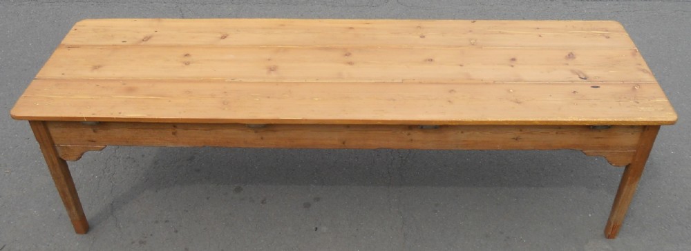 Georgian Nine Foot Pine Kitchen Table  View VIII