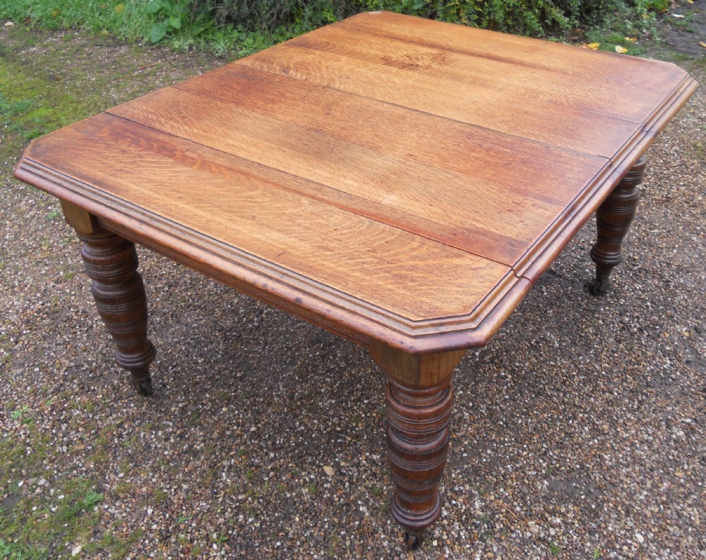 Edwardian Oak Extending Dining Table to Seat Ten People View II