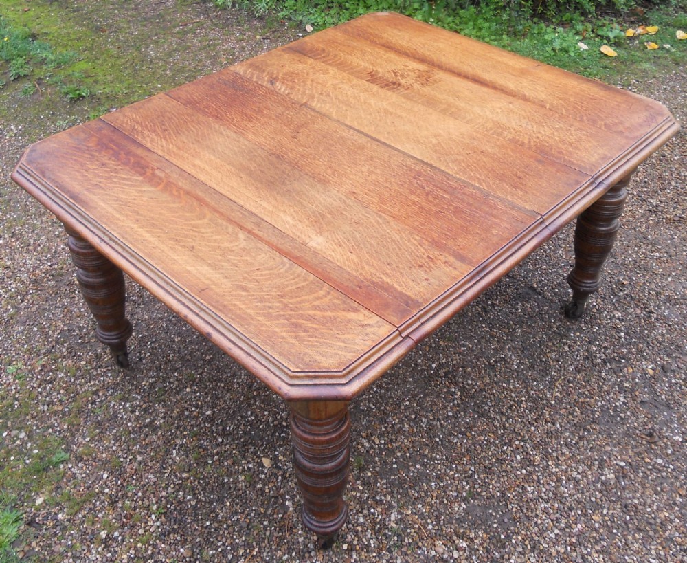 Edwardian Oak Extending Dining Table to Seat Ten People View IV