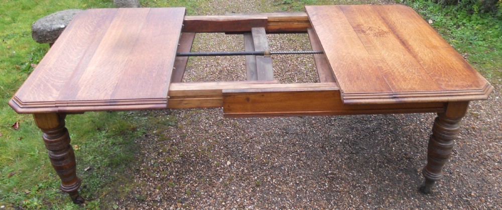 Edwardian Oak Extending Dining Table to Seat Ten People View VI