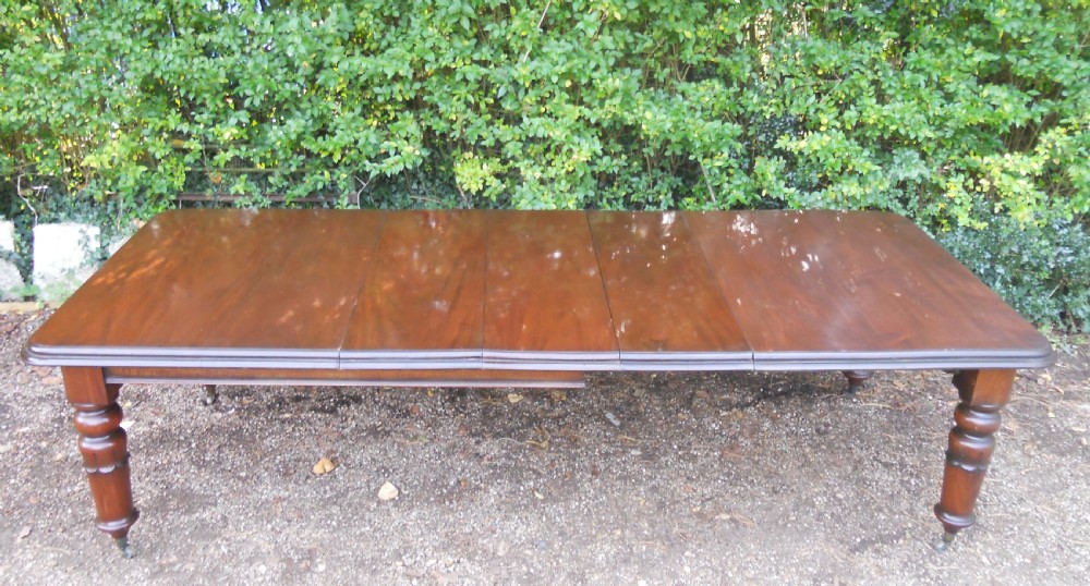 Victorian Mahogany Extending Dining Table to Seat 12 View IV