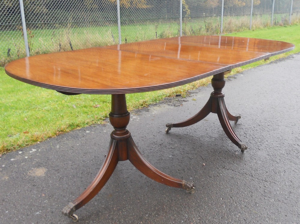 Georgian Style Mahogany Extending Dining Table to Seat Ten