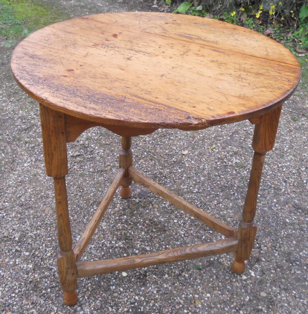 Antique Oak & Pine Cricket Table 