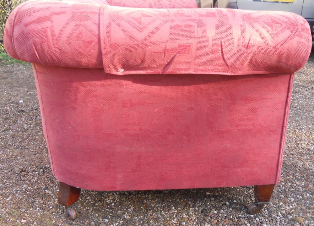 Edwardian Upholstered Chesterfield Settee View XI