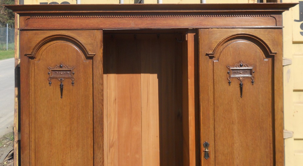 Edwardian Large Oak Wardrobe by Maple & Co View XI