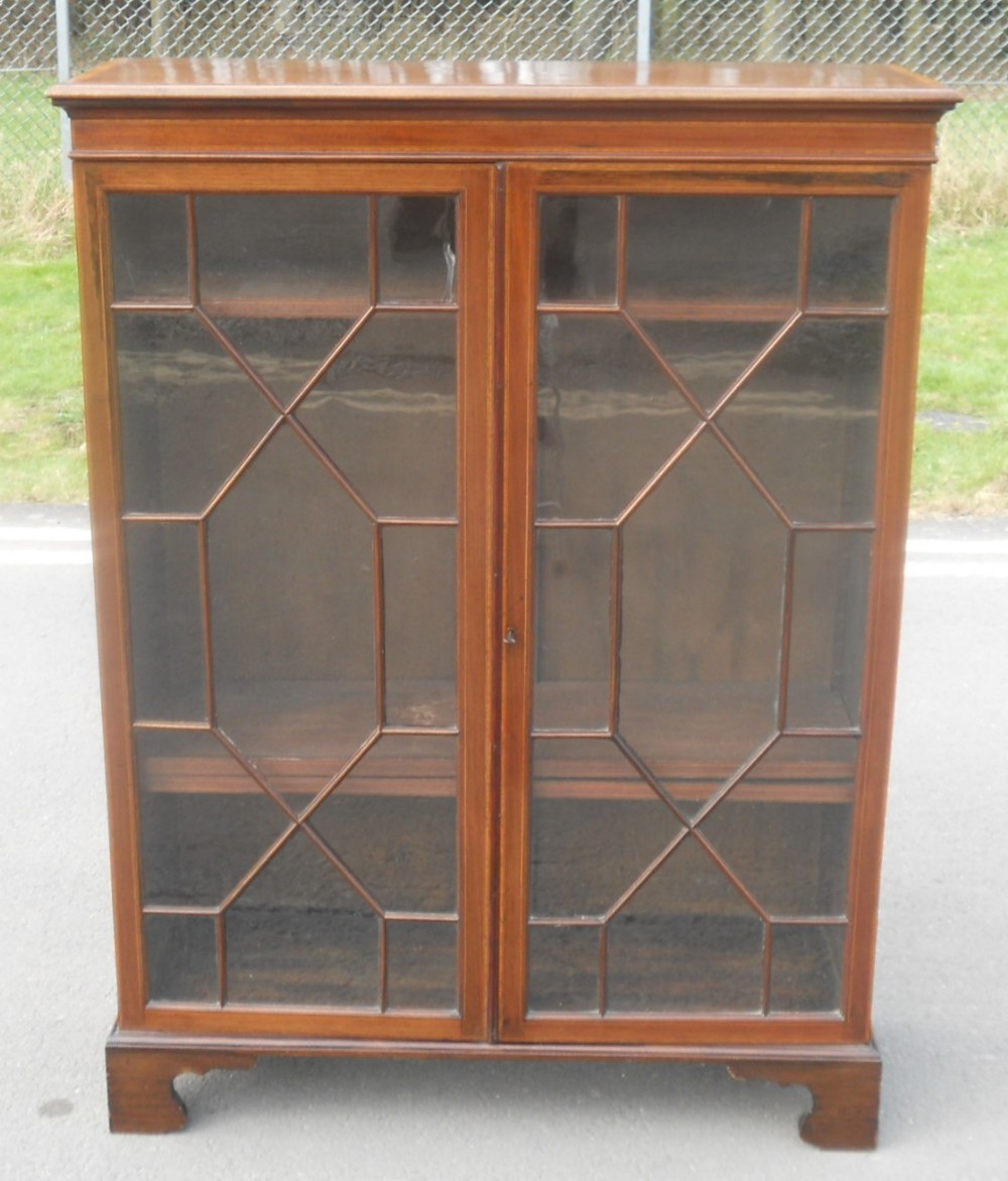 Edwardian Inlaid Mahogany Standing Bookcase 