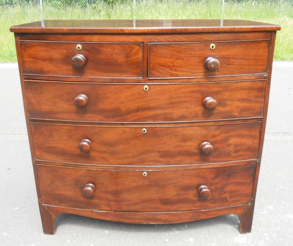 Georgian Mahogany Bowfront Chest of Drawers 