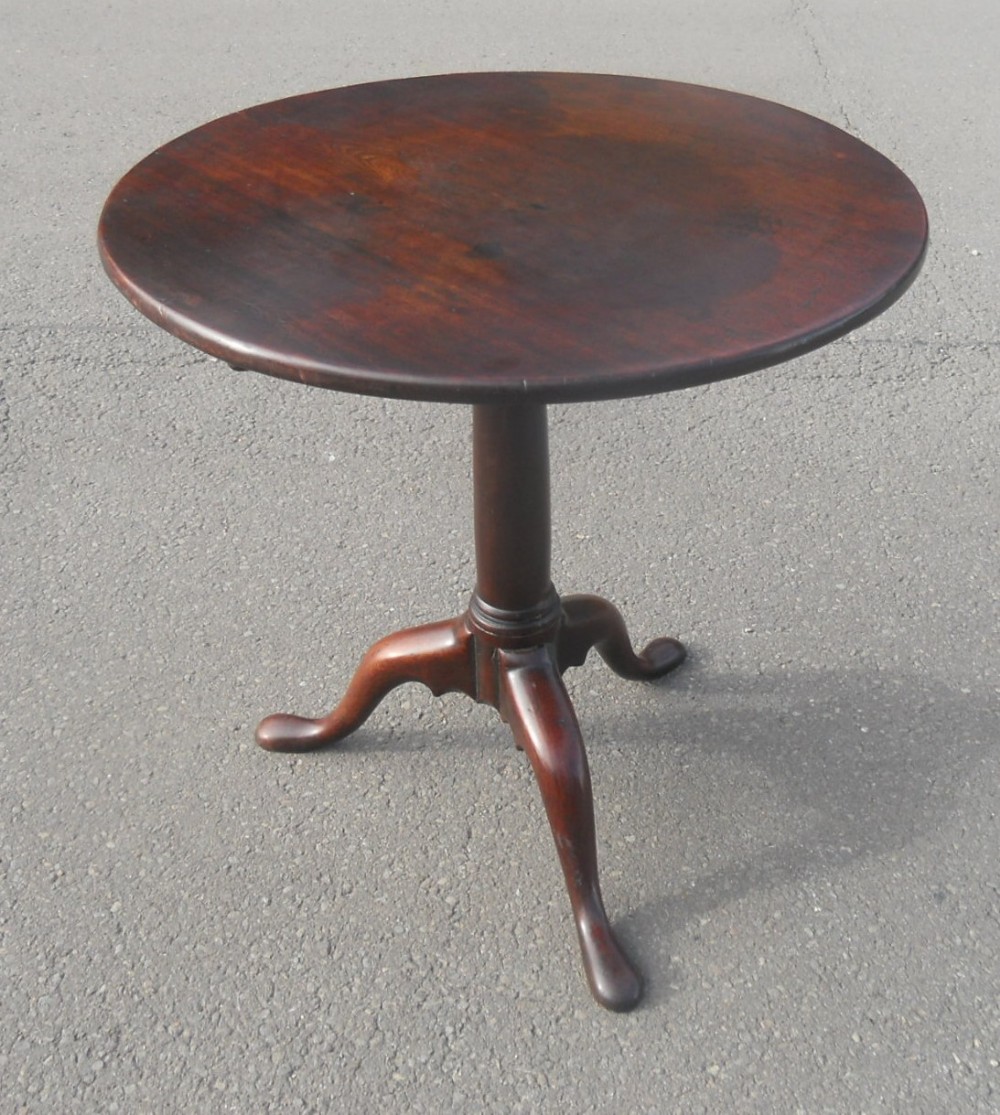 Georgian Mahogany Pedestal Tripod Table 