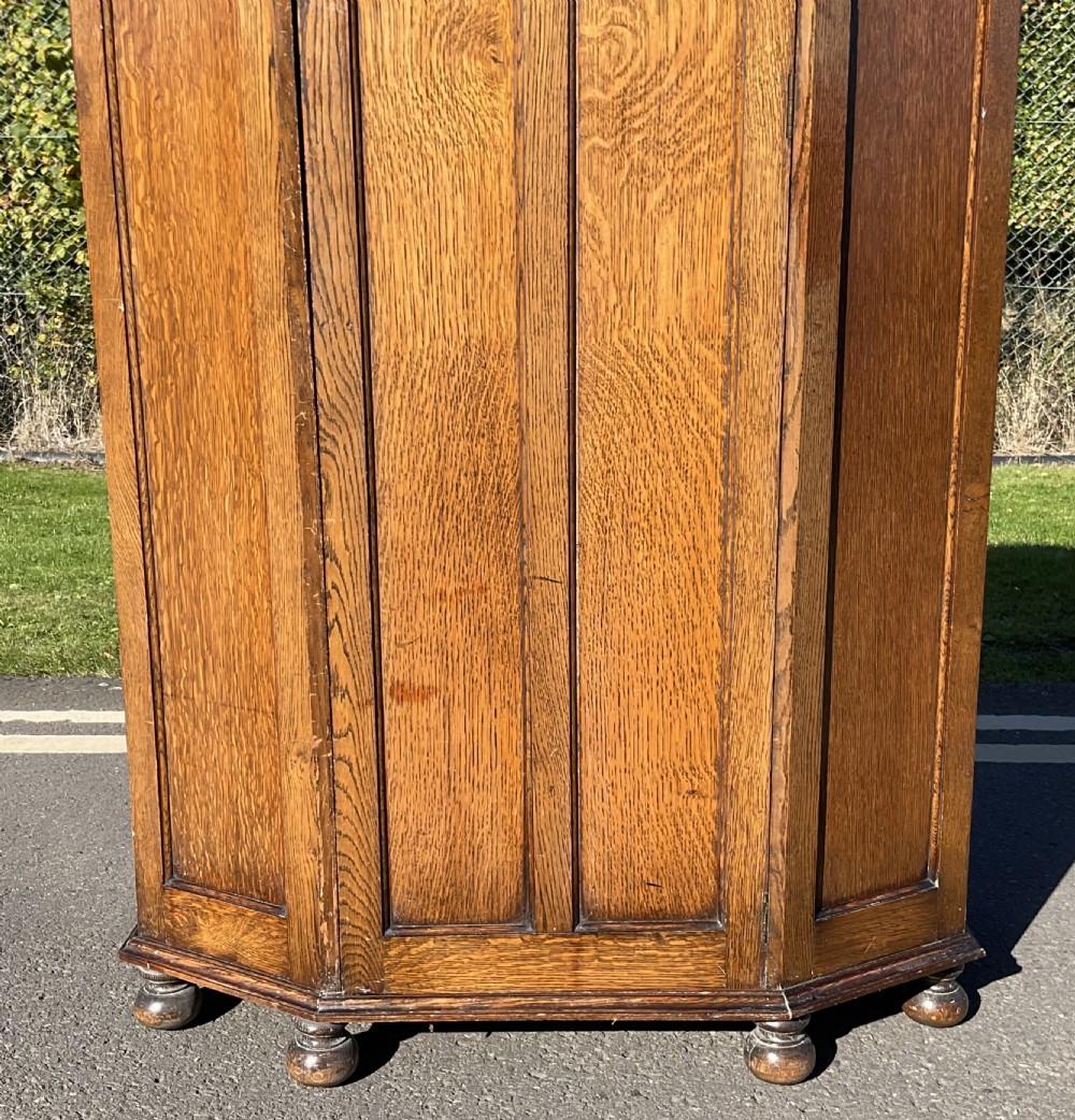 Carved Oak Hall Robe  View VIII