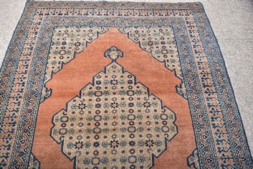 ANTIQUE DORUSH RUG - ADDITIONAL PHOTO 2