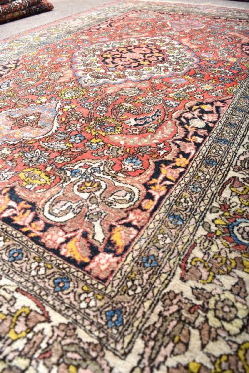 ANTIQUE PERSIAN ISFAHAN RUG - ADDITIONAL PHOTO 3