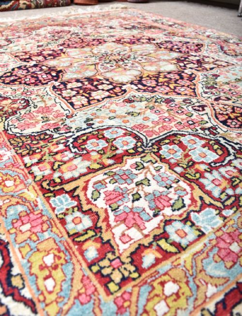 ANTIQUE PERSIAN LAVAR KIRMAN RUG - ADDITIONAL PHOTO 3