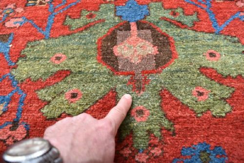 ANTIQUE PERSIAN KURDISH RUG - ADDITIONAL PHOTO 2