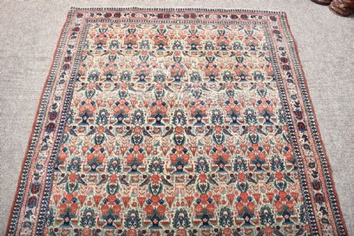 OLD PERSIAN QUM RUG - ADDITIONAL PHOTO 2