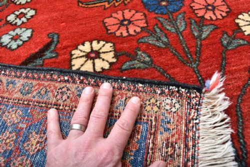 OLD PERSIAN TAFRESH RUG - ADDITIONAL PHOTO 4