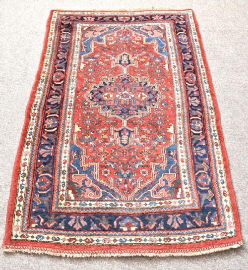 ANTIQUE PERSIAN BIJAR RUG - ADDITIONAL PHOTO 1