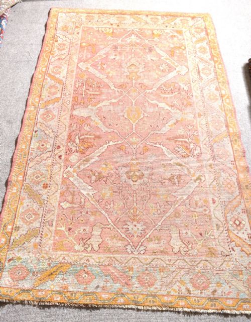 antique turkish ushak borlu rug - CATEGORY: ANTIQUE RUGS - DATED 1900