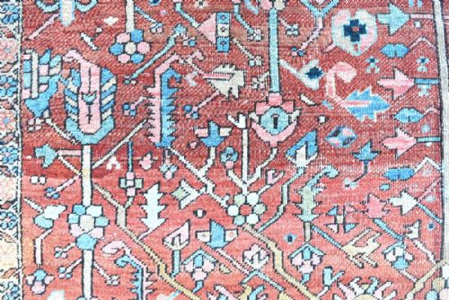 ANTIQUE PERSIAN HERIZ CARPET - ADDITIONAL PHOTO 1