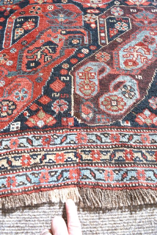 ANTIQUE PERSIAN KHAMSEH RUG - ADDITIONAL PHOTO 1