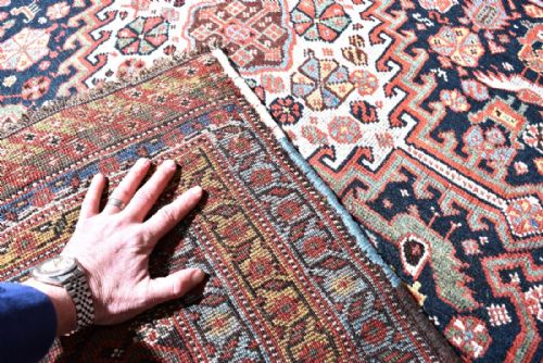 ANTIQUE PERSIAN KHAMSEH TRIBAL RUG - ADDITIONAL PHOTO 3