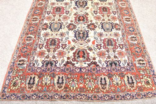 FINE OLD PERSIAN VERAMIN RUG