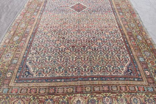 ANTIQUE FERAHAN KELLEH CARPET - ADDITIONAL PHOTO 1