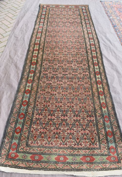 old serab runner - CATEGORY: ANTIQUE RUGS - DATED 1900