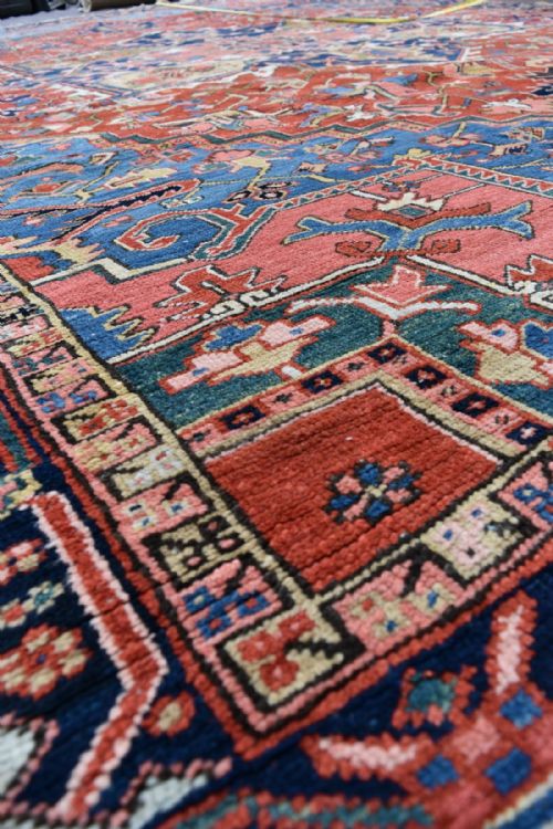 ANTIQUE PERSIAN HERIZ CARPET - ADDITIONAL PHOTO 7