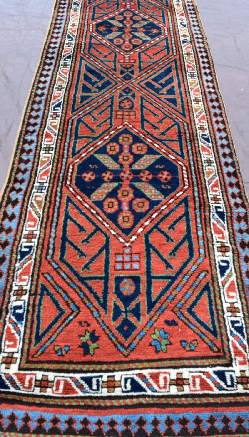 ANTIQUE GORRAVAN RUNNER - ADDITIONAL PHOTO 1