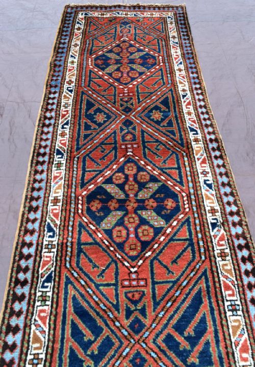ANTIQUE GORRAVAN RUNNER - ADDITIONAL PHOTO 2