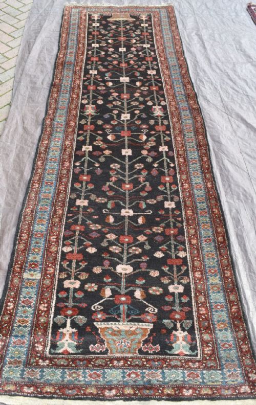 old hamadan runner - CATEGORY: ANTIQUE RUGS - DATED 1920