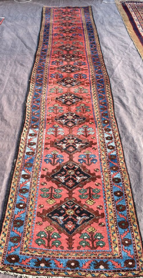 antique lilihan runner - CATEGORY: ANTIQUE RUGS - DATED 1900
