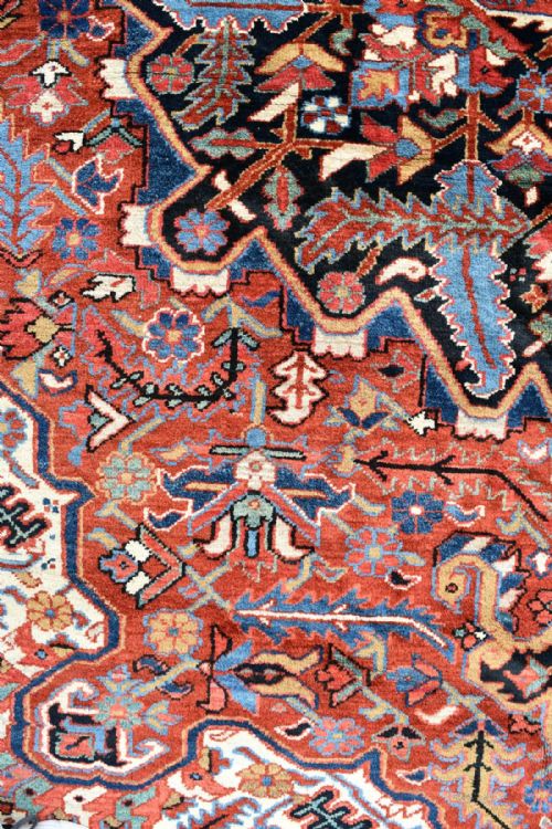 OLD HERIZ CARPET - ADDITIONAL PHOTO 1