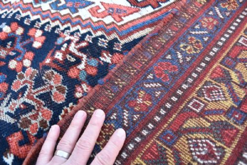 ANTIQUE KHAMSEH TRIBAL CARPET - ADDITIONAL PHOTO 6