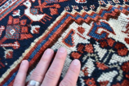 ANTIQUE KHAMSEH TRIBAL CARPET - ADDITIONAL PHOTO 7