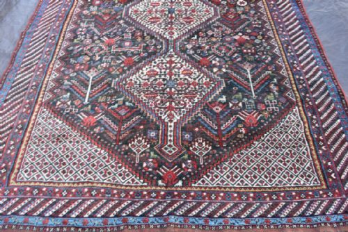 ANTIQUE KHAMSEH TRIBAL CARPET - ADDITIONAL PHOTO 1