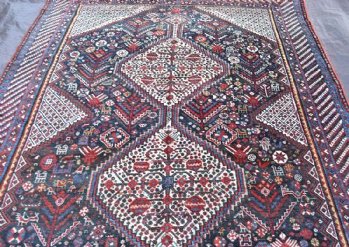 ANTIQUE KHAMSEH TRIBAL CARPET - ADDITIONAL PHOTO 3