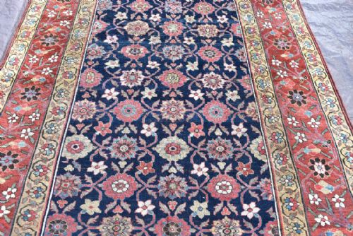 EARLY KURDISH KELLEHCARPET - ADDITIONAL PHOTO 2