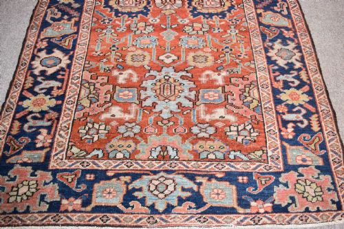 ANTIQUE HERIZ SMALL CARPETRUG - ADDITIONAL PHOTO 2