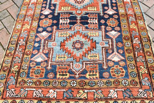 ANTIQUE PERSIAN HERIZ SMALL RUG - ADDITIONAL PHOTO 1