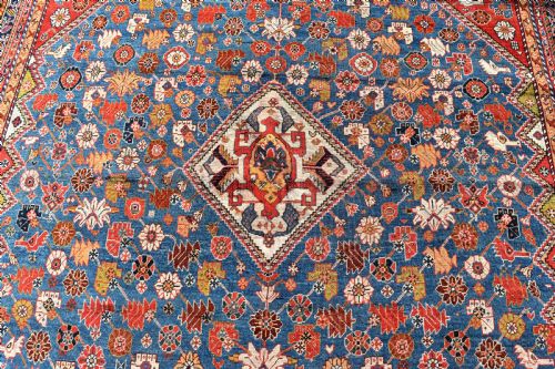 FINE ANTIQUE PERSIAN QASGAI CARPET - ADDITIONAL PHOTO 2