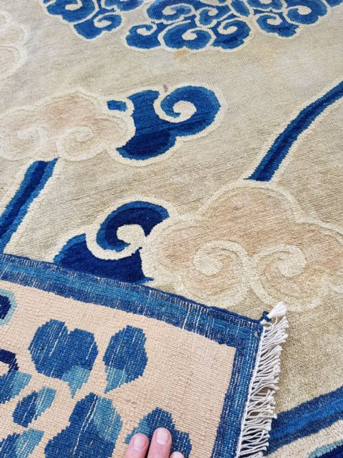 VERY LARGE ANTIQUE PEKING CARPET - ADDITIONAL PHOTO 5