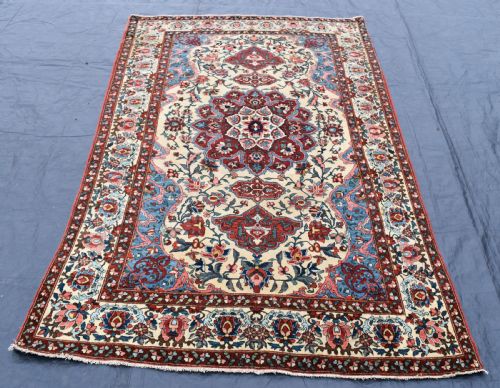 antique persian baktiari rug one of pair if required 216x133cm - CATEGORY: ANTIQUE RUGS - DATED 1910