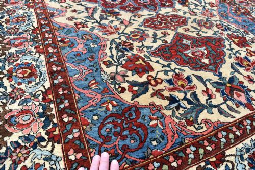 ANTIQUE PERSIAN BAKTIARI RUG ONE OF PAIR IF REQUIRED 216X133CM - ADDITIONAL PHOTO 5