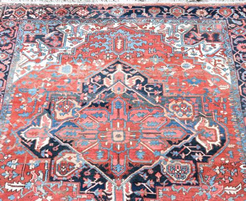 A GOOD ANTIQUE PERSIAN HERIZKARAJA CARPET 383X296CM - ADDITIONAL PHOTO 13